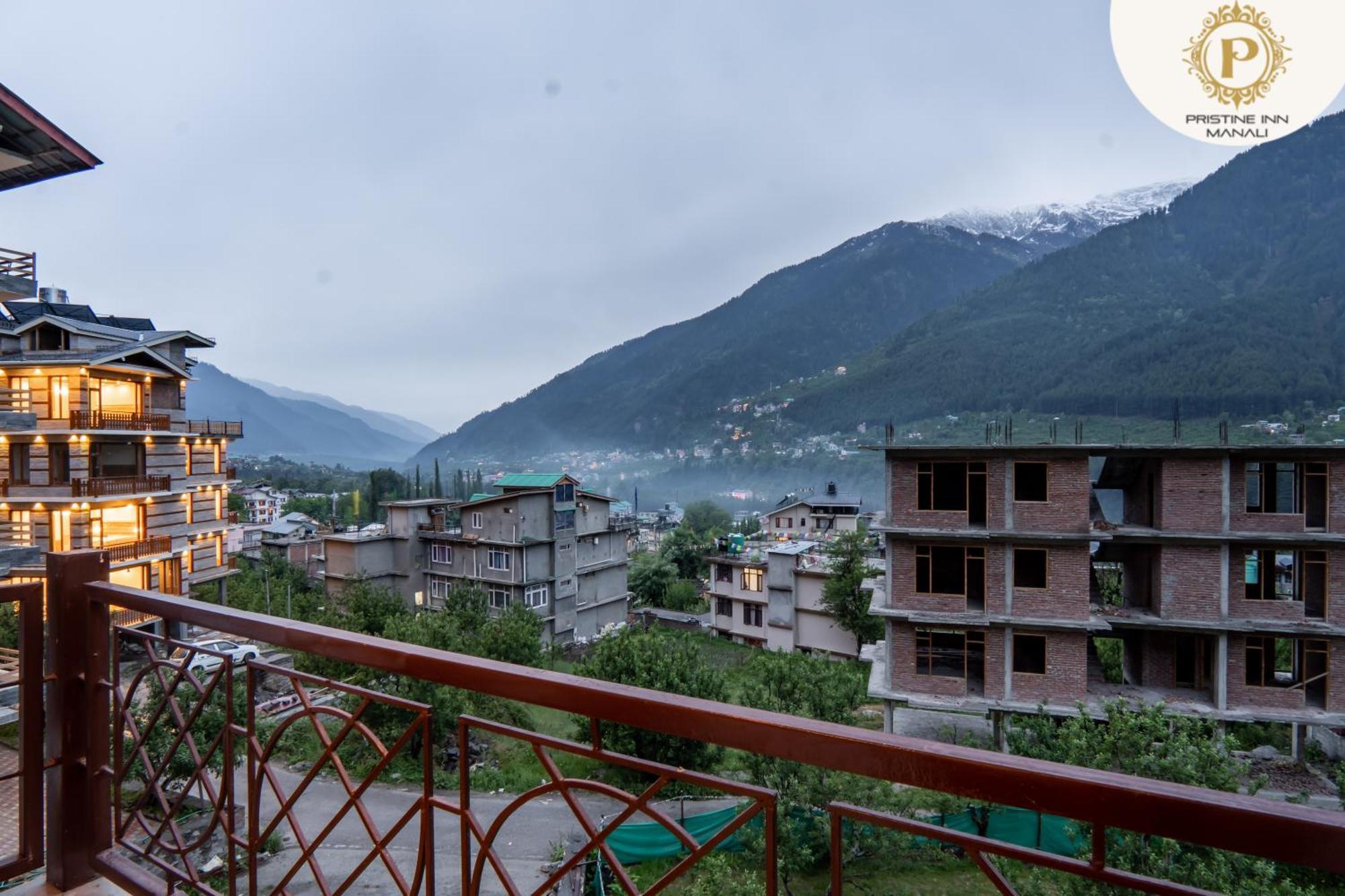 Pristine Inn Manali - Manali (Himachal Pradesh) — Photos 2